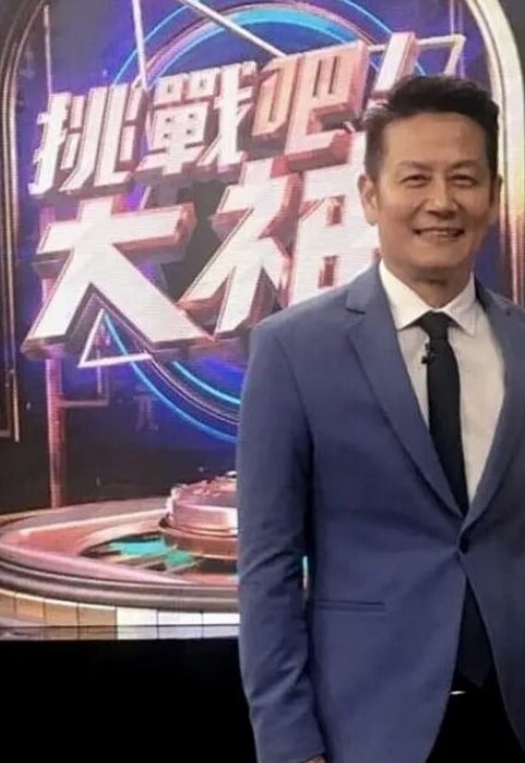ansOne曾强 医生琪琪用最兽的姿势，狂干超正巨乳兽医 - APP影院