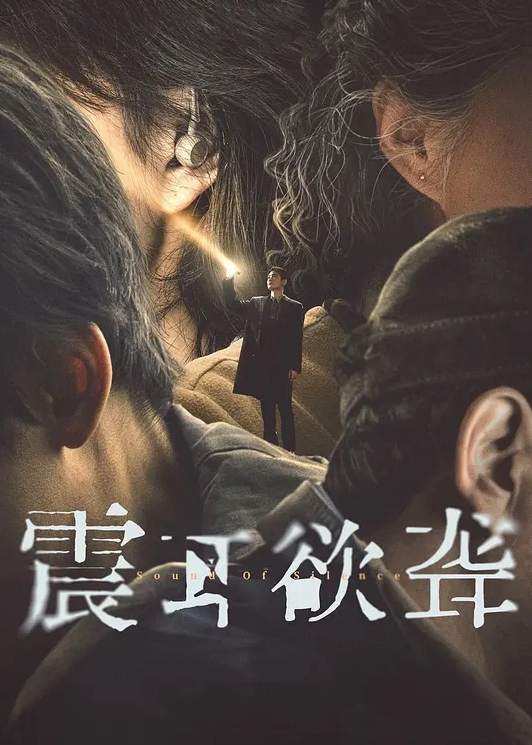 爱情故事约良家少妇来家里抱在一起舌吻调情扒掉裤子开操扛起双腿猛怼 - APP影院